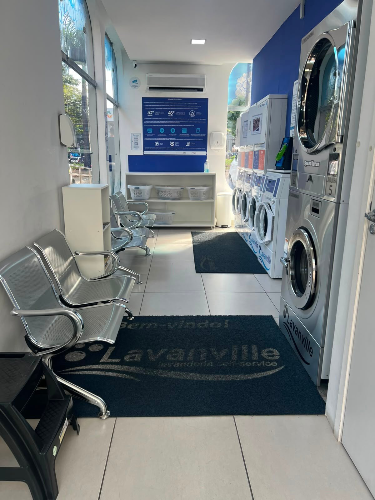 Lavanville Lavanderia